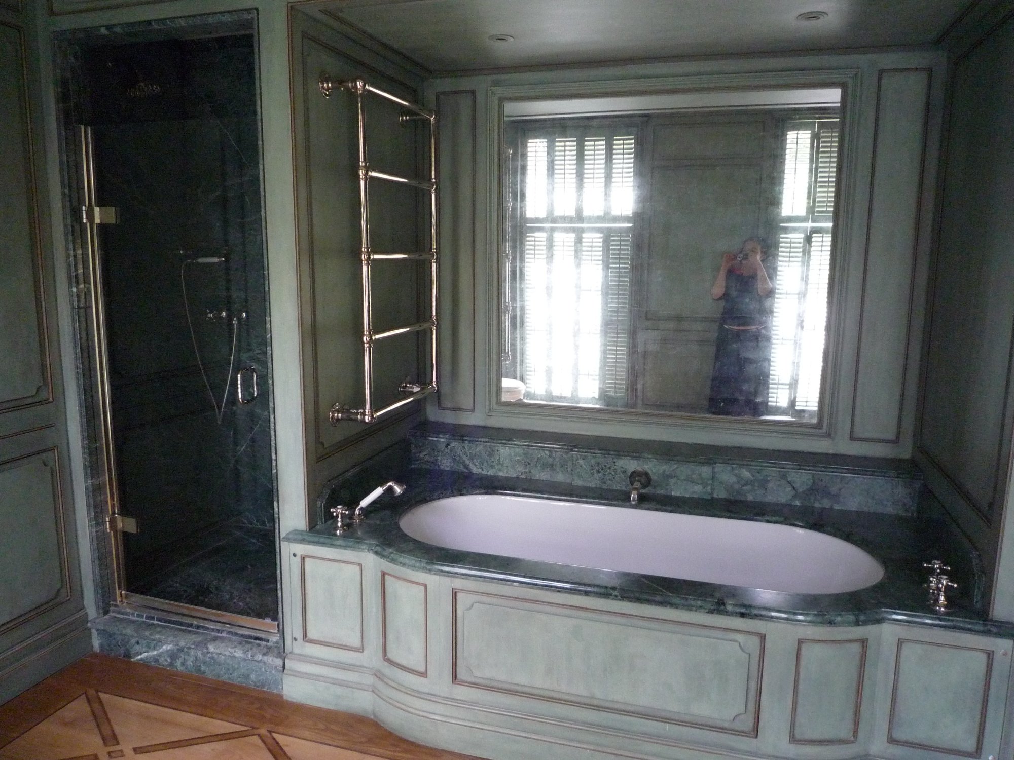 Existing state — bathroom detail